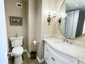 14655 E Champion Forest Drive E 1402, Houston TX 77069