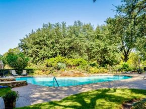 14655 E Champion Forest Drive E 1402, Houston TX 77069