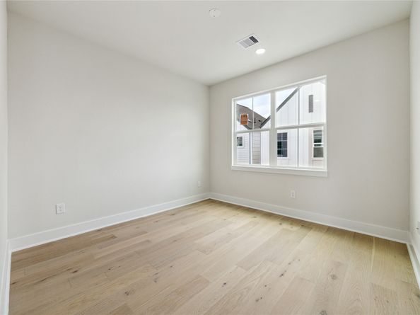 3911B Tulane Street, Houston TX 77018