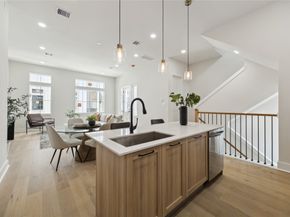 3911B Tulane Street, Houston TX 77018