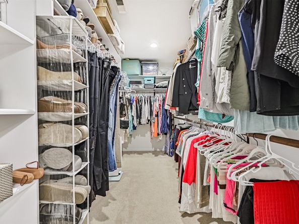 4930 Heritage Plains Drive, Friendswood TX 77546