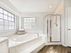 4930 Heritage Plains Drive, Friendswood TX 77546