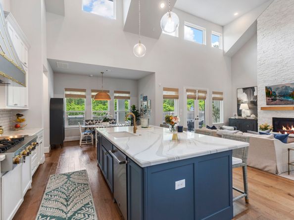 7 Peerless Point Place, Tomball TX 77375