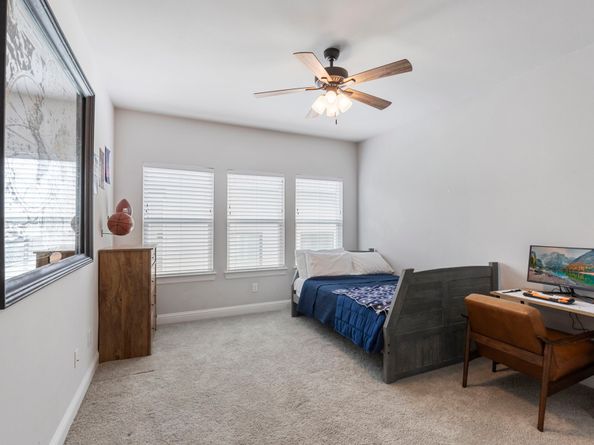 7 Peerless Point Place, Tomball TX 77375