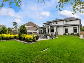 7 Peerless Point Place, Tomball TX 77375