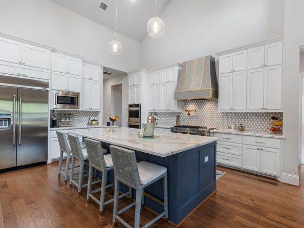 7 Peerless Point Place, Tomball TX 77375