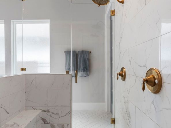 7 Peerless Point Place, Tomball TX 77375