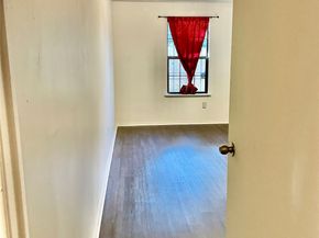 11907 E Marsham Circle, Houston TX 77066