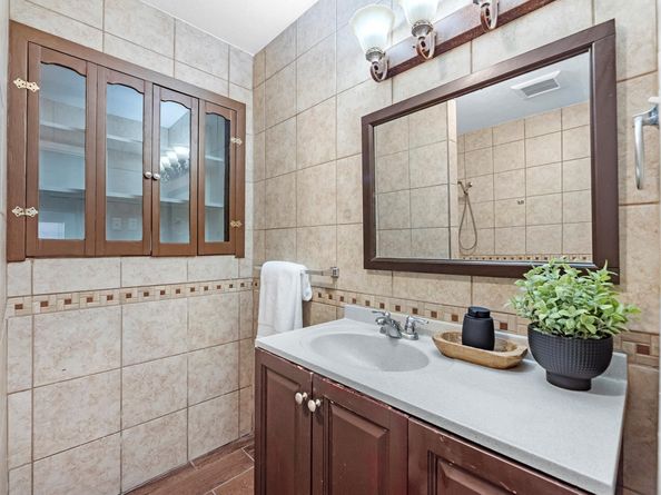 7938 Hammerly Boulevard, Houston TX 77055