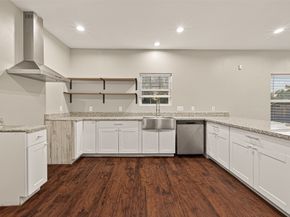 3802 Rebecca Street, Houston TX 77021