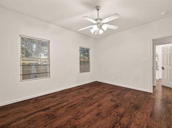 3802 Rebecca Street, Houston TX 77021