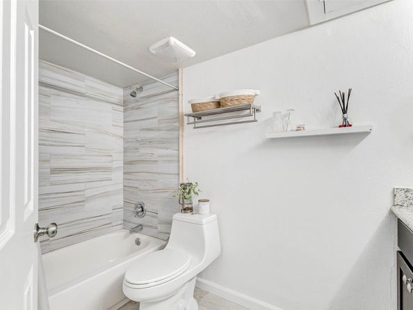 3928 W Alabama Street 4, Houston TX 77027