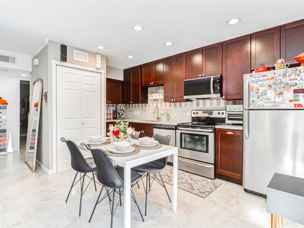 3928 W Alabama Street 4, Houston TX 77027