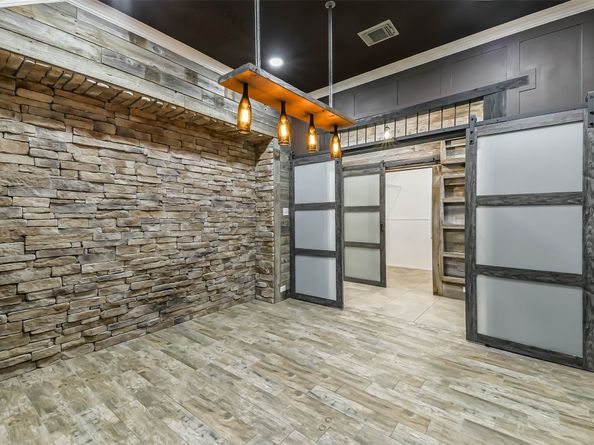 30915 Still Oaks Lane, Spring TX 77386