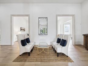 11 River Circle, Houston TX 77063