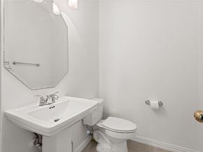 8410 Castle Pond Court, Houston TX 77095