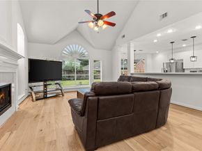 8410 Castle Pond Court, Houston TX 77095