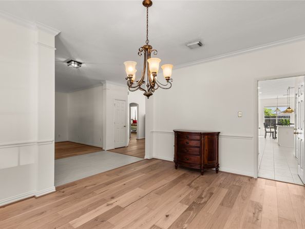 8410 Castle Pond Court, Houston TX 77095