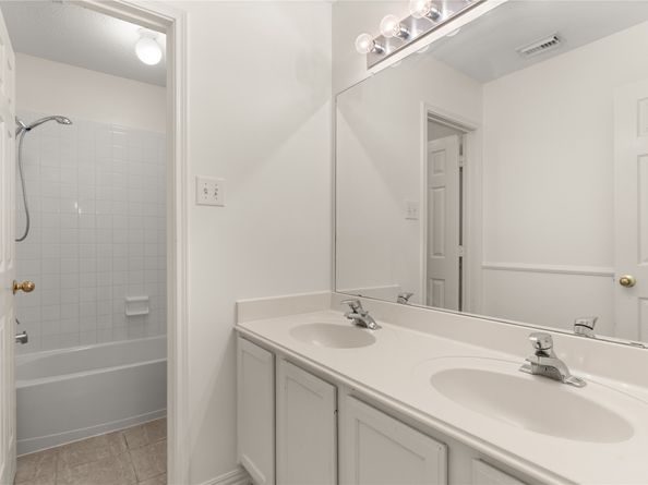 8410 Castle Pond Court, Houston TX 77095