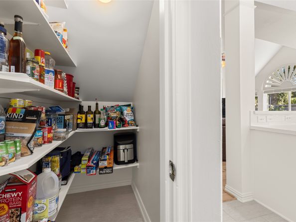 8410 Castle Pond Court, Houston TX 77095