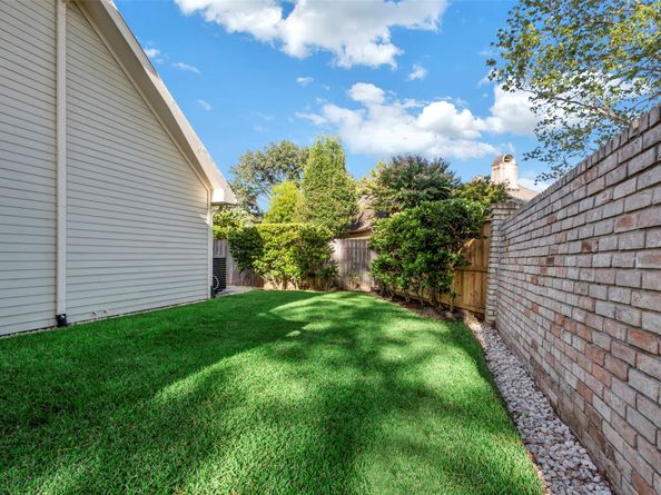 1251 Trace Drive, Houston TX 77077