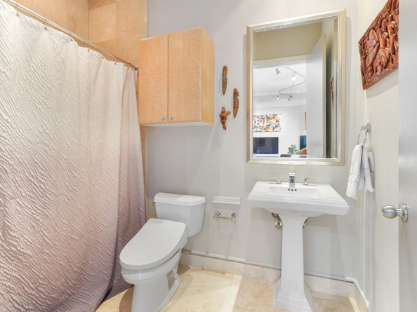 3388 Sage Road 2102, Houston TX 77056