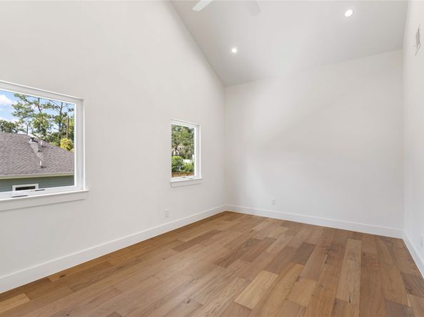 814 Azalea Street, Houston TX 77018