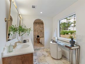 814 Azalea Street, Houston TX 77018