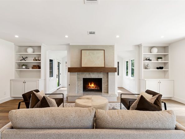 814 Azalea Street, Houston TX 77018