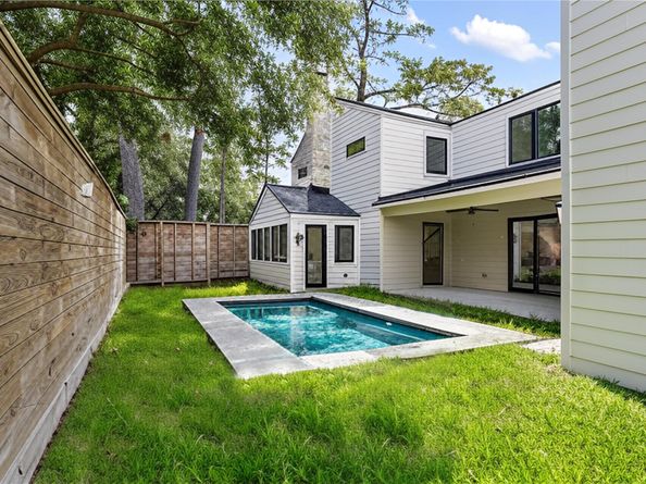 814 Azalea Street, Houston TX 77018
