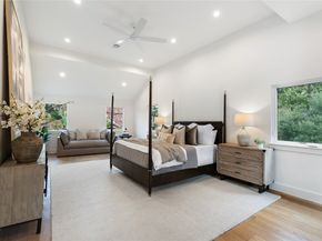 814 Azalea Street, Houston TX 77018