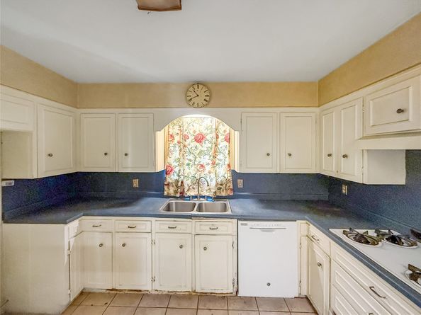 7906 Del Rey Lane, Houston TX 77071