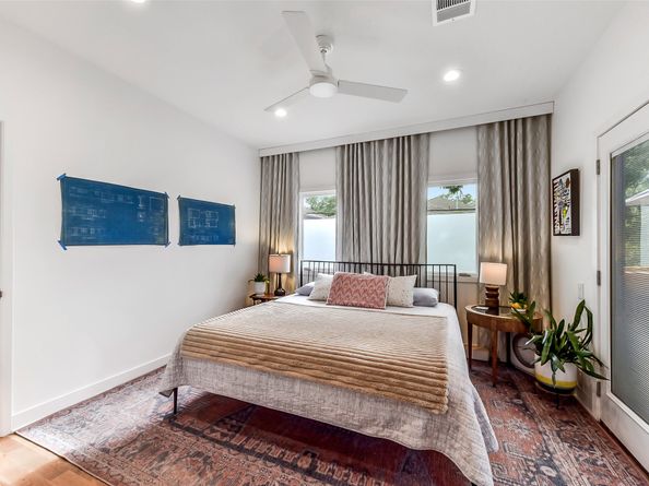 1397 Arlington Street 1397, Houston TX 77008