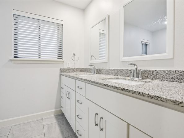 6115 Paisley Street, Houston TX 77096