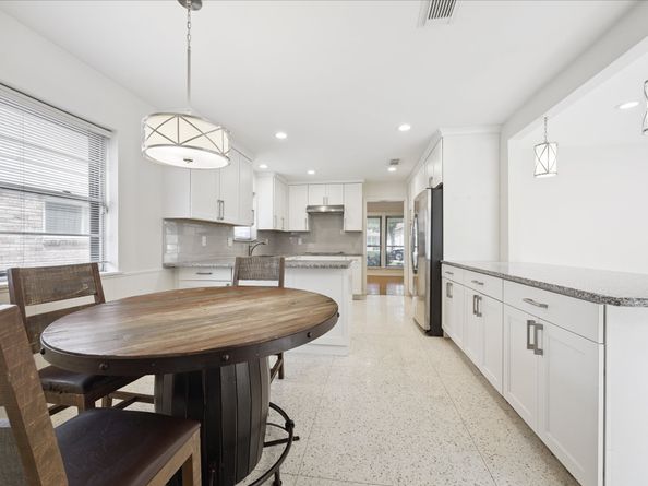 6115 Paisley Street, Houston TX 77096