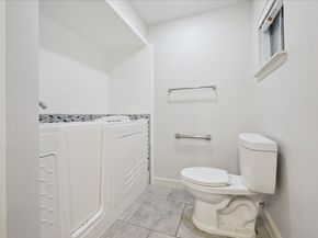 6115 Paisley Street, Houston TX 77096