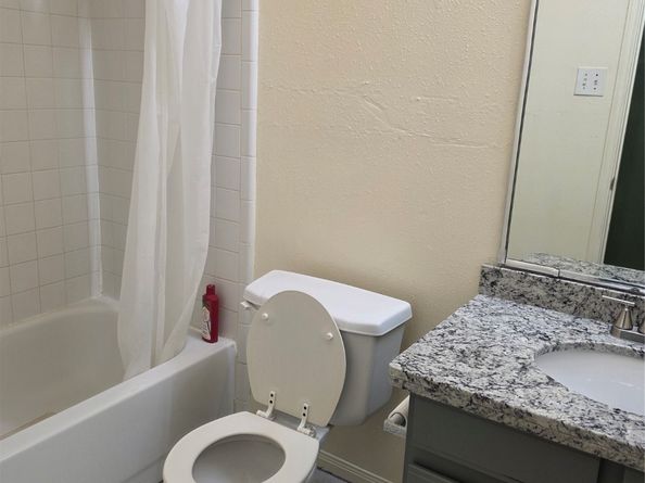 12935 Rockford Drive, Houston TX 77048