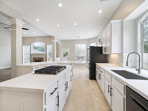 1823 Misty Oaks Lane, Sugar Land TX 77479