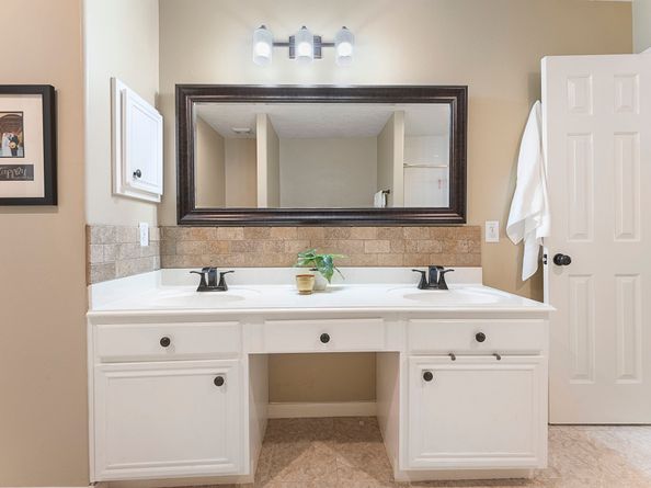 12145 La Salle Oaks, Conroe TX 77304