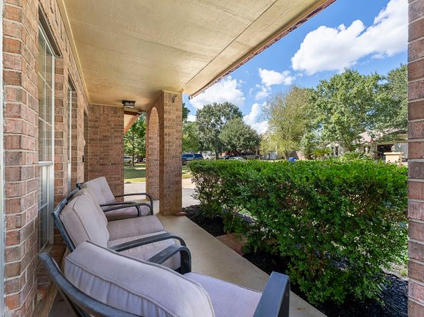 12145 La Salle Oaks, Conroe TX 77304