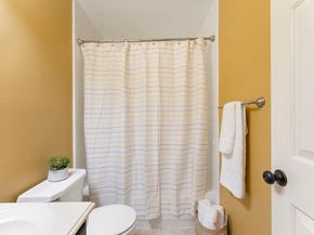 12145 La Salle Oaks, Conroe TX 77304