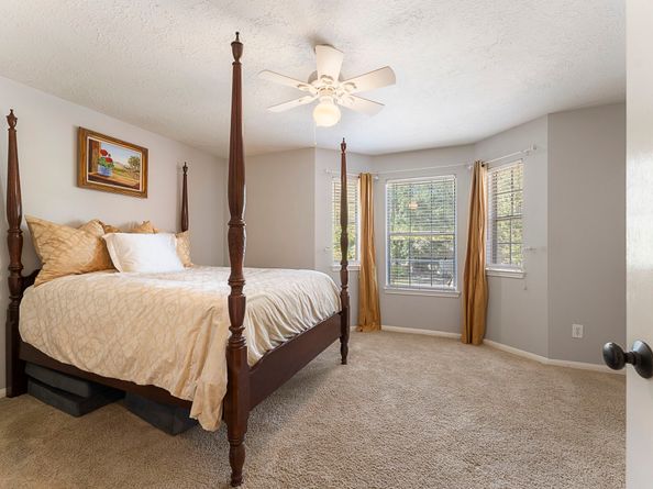 12145 La Salle Oaks, Conroe TX 77304
