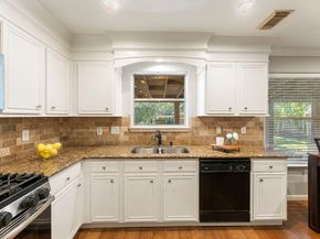 12145 La Salle Oaks, Conroe TX 77304