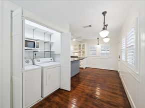 907 W Melwood Street, Houston TX 77009