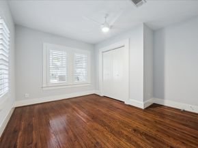907 W Melwood Street, Houston TX 77009