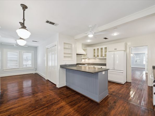 907 W Melwood Street, Houston TX 77009