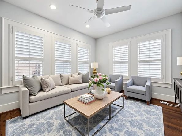 907 W Melwood Street, Houston TX 77009