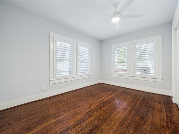 907 W Melwood Street, Houston TX 77009