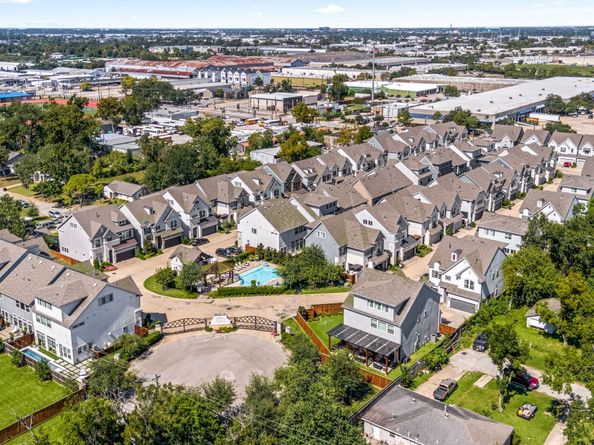 1724 Leilani Drive, Houston TX 77055