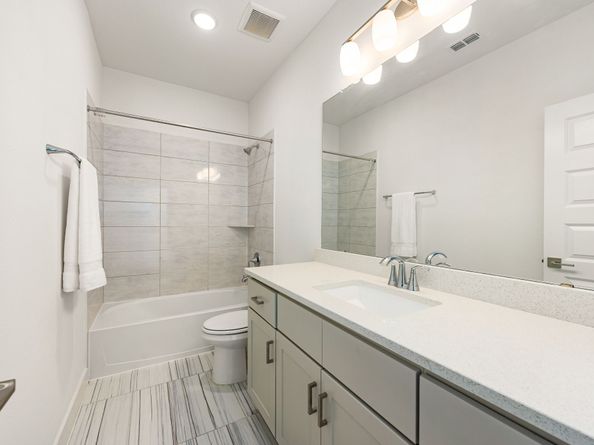 1724 Leilani Drive, Houston TX 77055